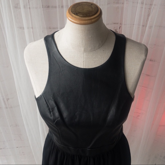 BCBGeneration NWT Black Faux Leather/Lace Dress Flowy Bottom Women's Size 4 - Picture 6 of 13